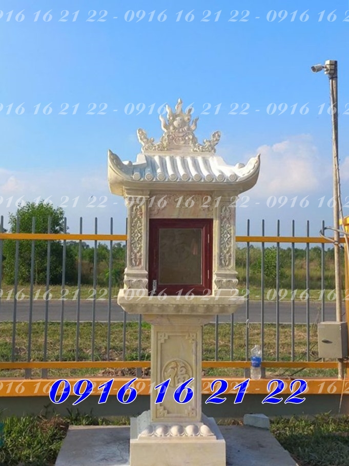Bàn thiên địa ngoài trời đẹp bằng đá vàng 03 Bàn thiên địa ngoài trời đẹp bằng đá vàng 03