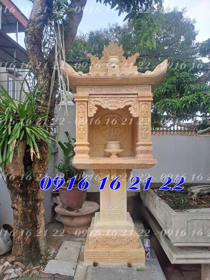Bàn thiên ngoài trời đẹp bằng đá vàng Bàn thiên ngoài trời đẹp bằng đá vàng