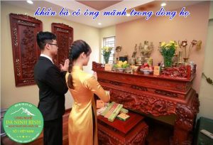 Bài văn cúng khấn bà Tổ Cô bà Cô ông Mãnh trong dòng họ