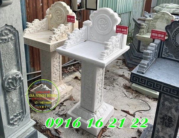 Cây hương đá Thần Sông Thần Biển tại Bình Định