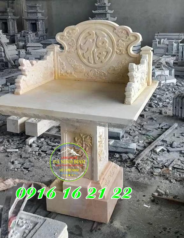 Mẫu miếu đá thờ Thần Sông Thần Biển tại Bình Định
