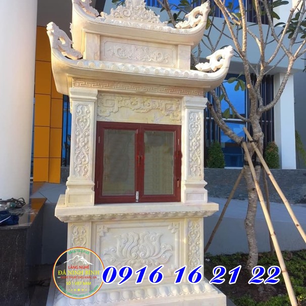 Mẫu miếu thờ thần linh bằng đá tại Gia Lai 81