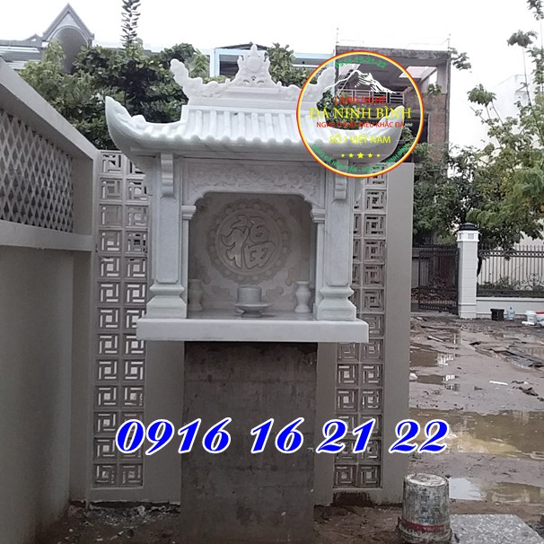 Miếu thờ thần linh tại Gia Lai bằng đá trắng
