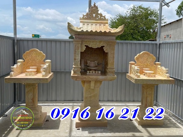 Miếu thờ thần linh thổ thần một mái bằng đá