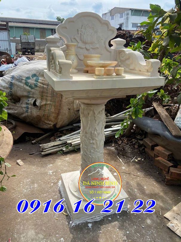 Trang thờ đẹp bằng đá trắng tại Sài Gòn