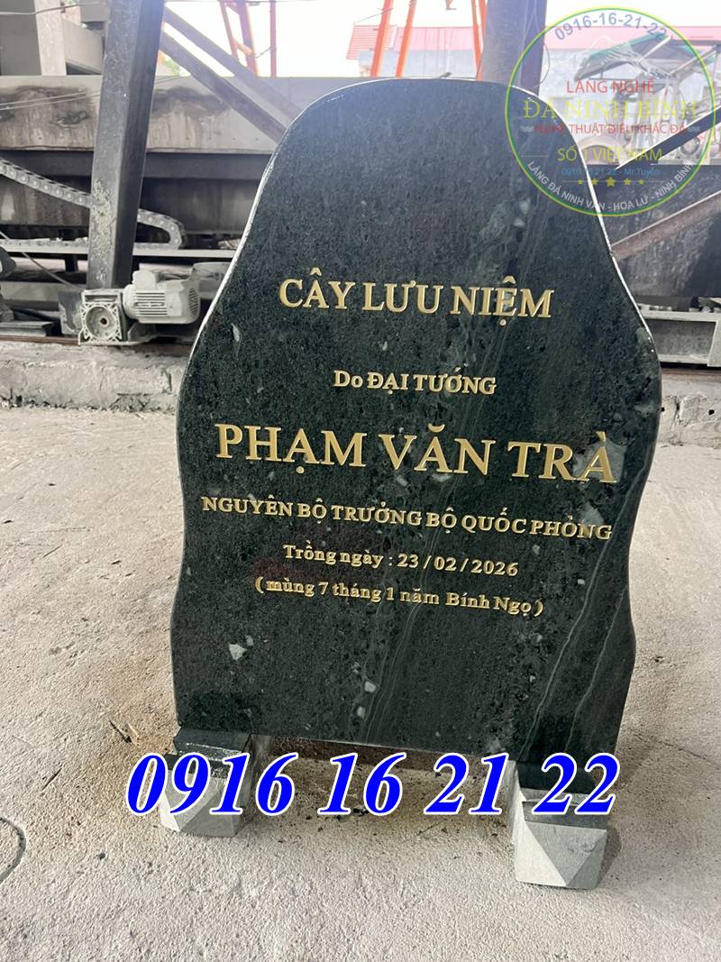 Bia đá trồng cây lưu niệm 02